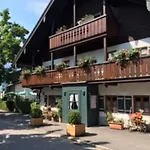 Staufenbruecke فندق