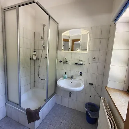 Staufenbruecke Hotel *